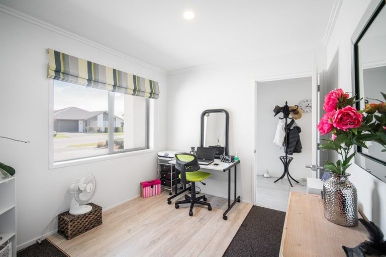 Photo of property in 20 Te Rito Street, Marshland, Christchurch, 8083