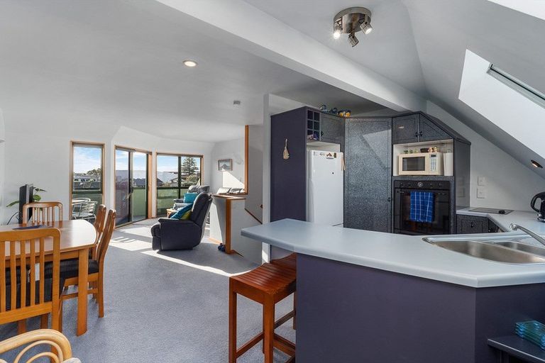 Photo of property in 62d Maunganui Road, Mount Maunganui, 3116