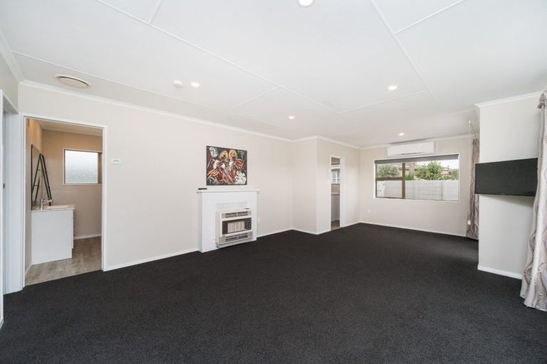 Photo of property in 130 Milson Line, Milson, Palmerston North, 4414