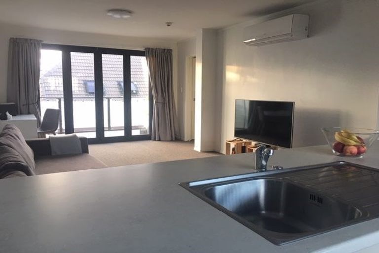 Photo of property in 33 Miro Street, Mount Maunganui, 3116