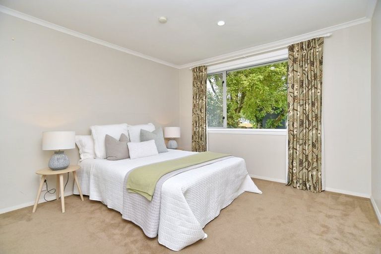 Photo of property in 42 Croziers Road, St Albans, Christchurch, 8052