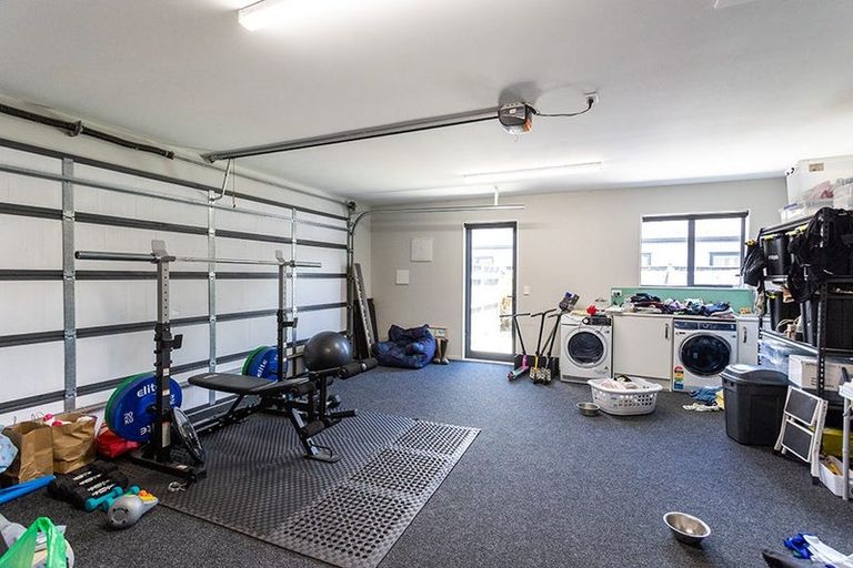 Photo of property in 19 Kahika Grove, Huapai, Kumeu, 0810