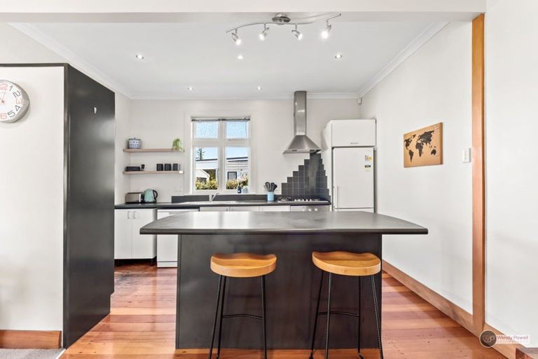 Photo of property in 16 Montague Street, Alicetown, Lower Hutt, 5010