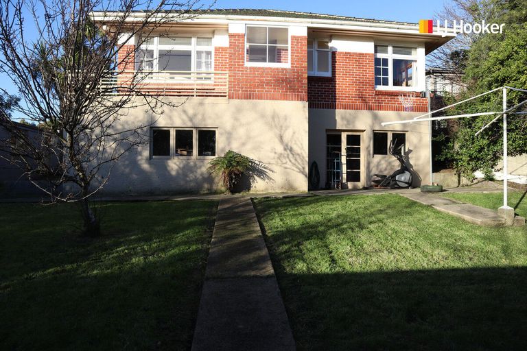 Photo of property in 9 Owen Street, Green Island, Dunedin, 9018