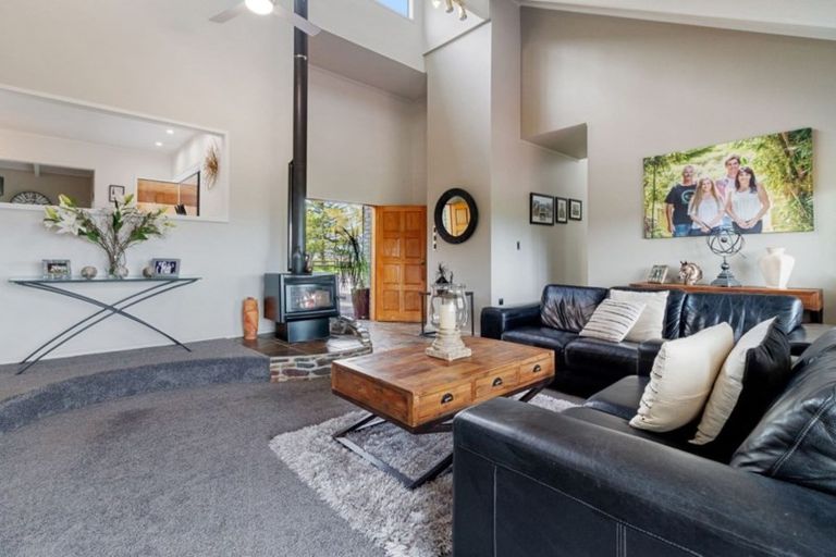 Photo of property in 32 Hauraki Road, Orongo, Thames, 3574