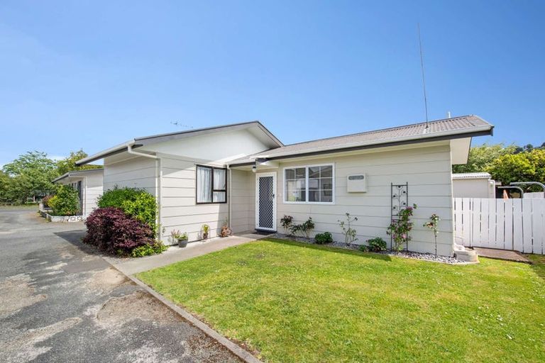 Photo of property in 2d Roberts Avenue, Aramoho, Whanganui, 4500