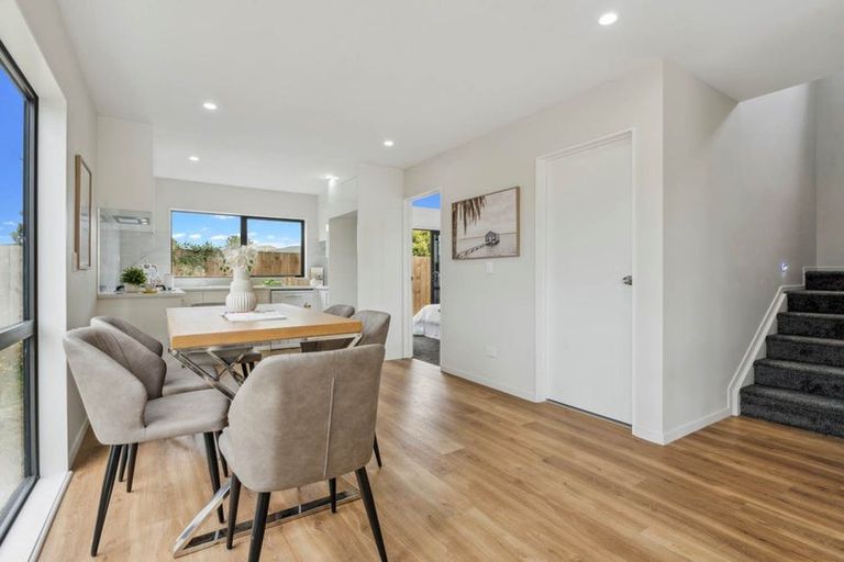 Photo of property in 28 Lincoln Road, Manurewa East, Auckland, 2102