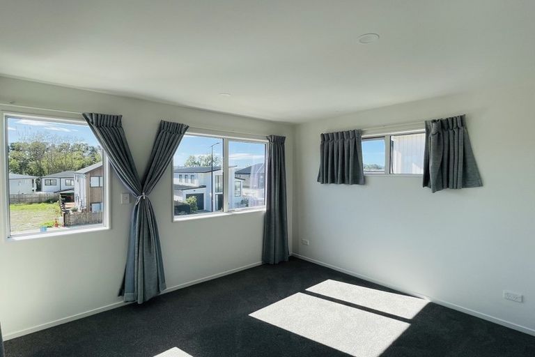 Photo of property in 64 Craigs Way, Hobsonville, Auckland, 0616