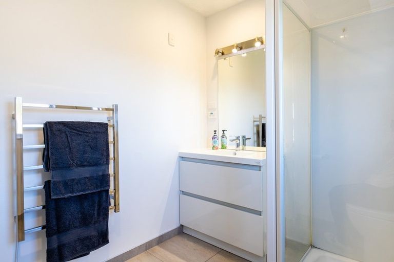 Photo of property in 123 Middle Road, Havelock North, 4130