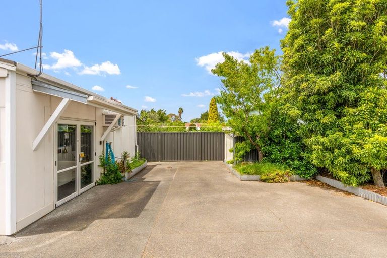 Photo of property in 300 Aberdeen Road, Gisborne, 4010