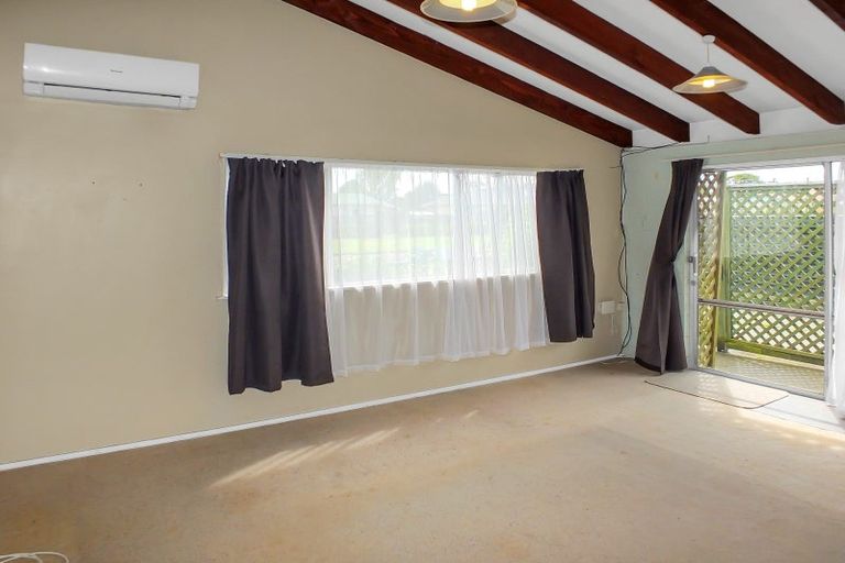 Photo of property in 52a Futter Street, Foxton, 4814