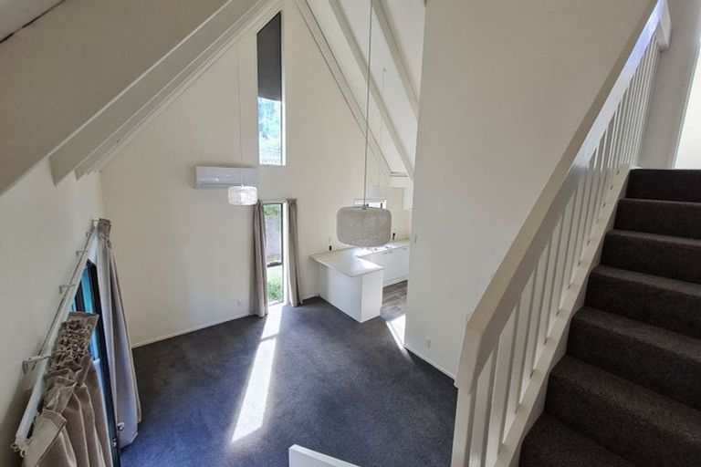 Photo of property in 1/73 Milton Road, Bluff Hill, Napier, 4110