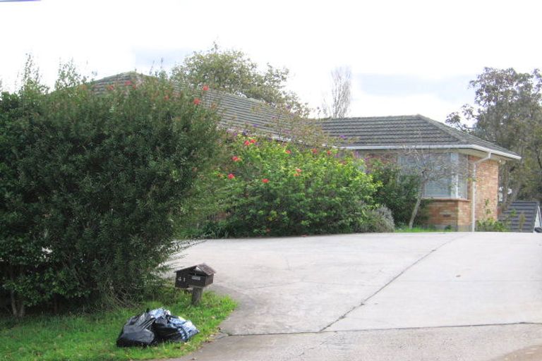Photo of property in 41 O'halloran Road, Howick, Auckland, 2014