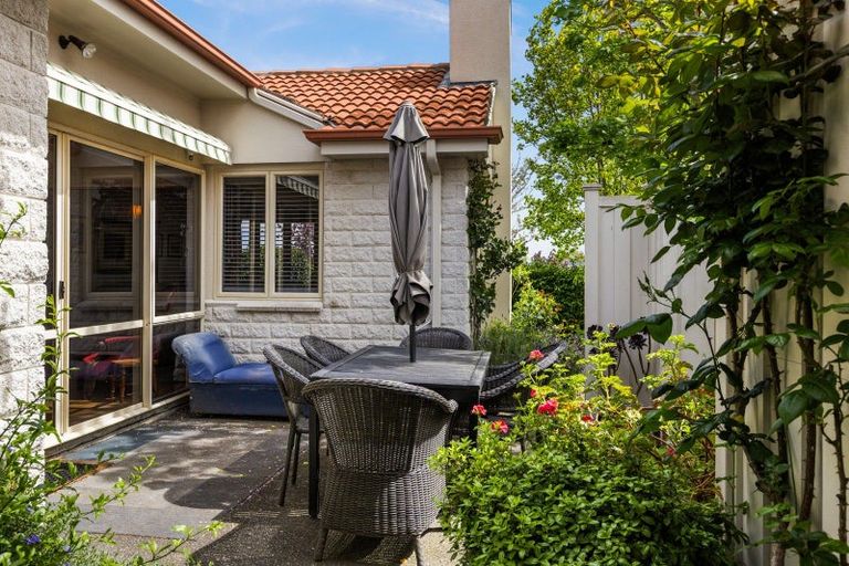 Photo of property in 8a Mchardy Street, Havelock North, 4130