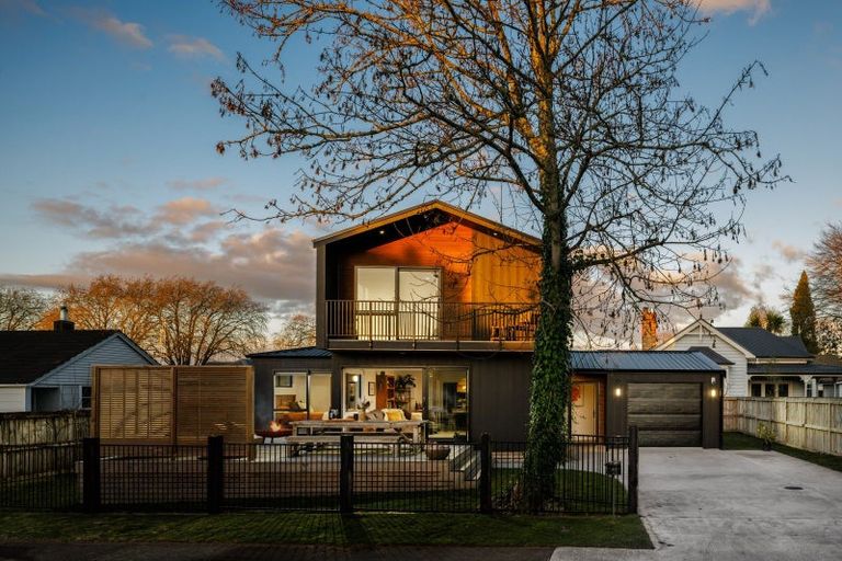 Photo of property in 11 Elizabeth Street, Cambridge, 3434