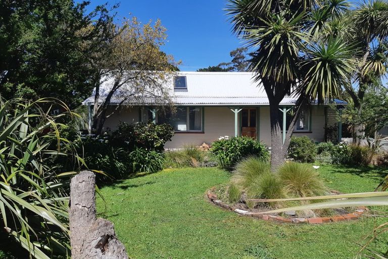 Photo of property in 138 Fitzherbert Street, Featherston, 5710