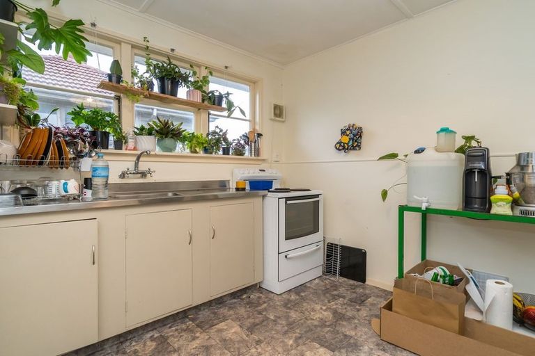 Photo of property in 98 Panmure Avenue, Calton Hill, Dunedin, 9012