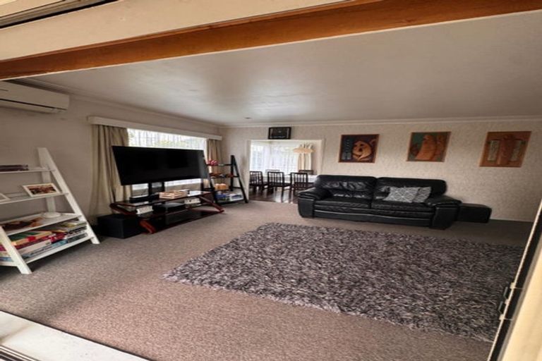 Photo of property in 8 Oregon Place, Papakura, 2110