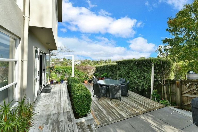 Photo of property in 7 Carento Way, Stanmore Bay, Whangaparaoa, 0932