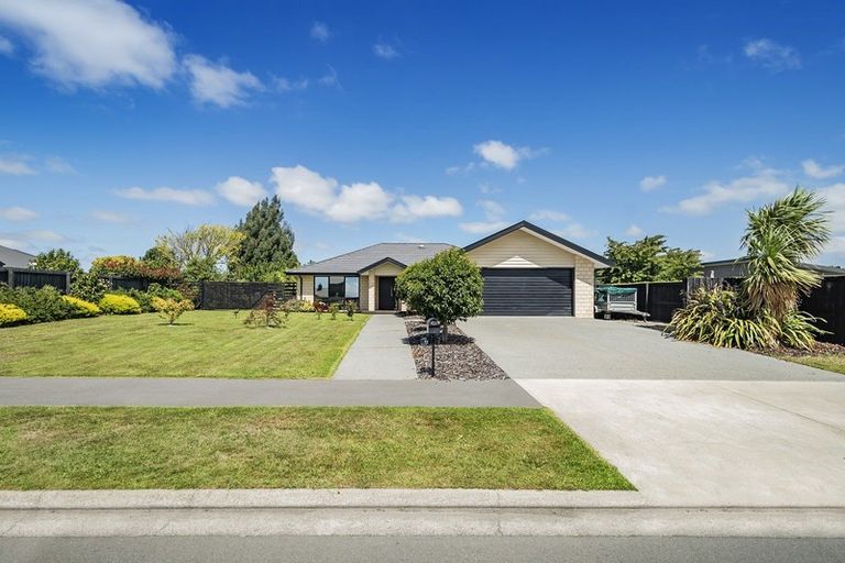 Photo of property in 12 Beaumont Drive, Rolleston, 7614