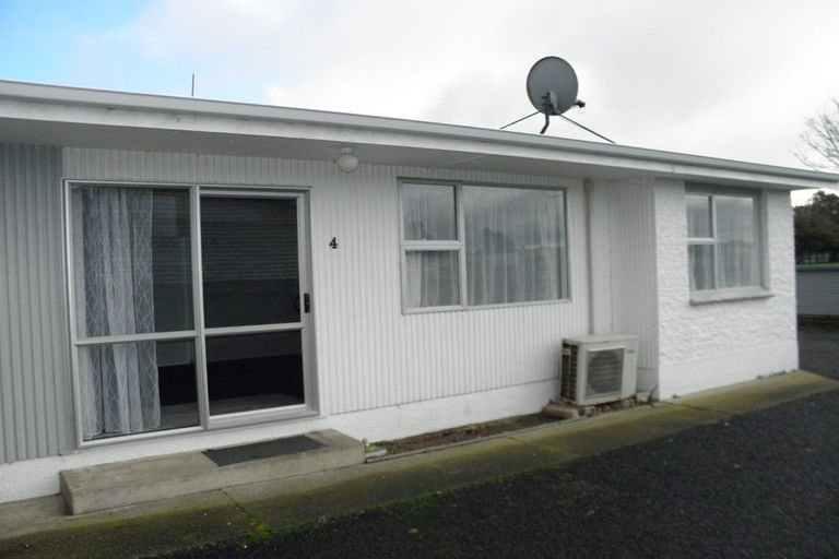 Photo of property in 130 Kew Road, Kew, Invercargill, 9812