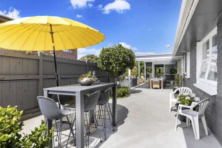 Photo of property in 1 Columba Place, Matua, Tauranga, 3110