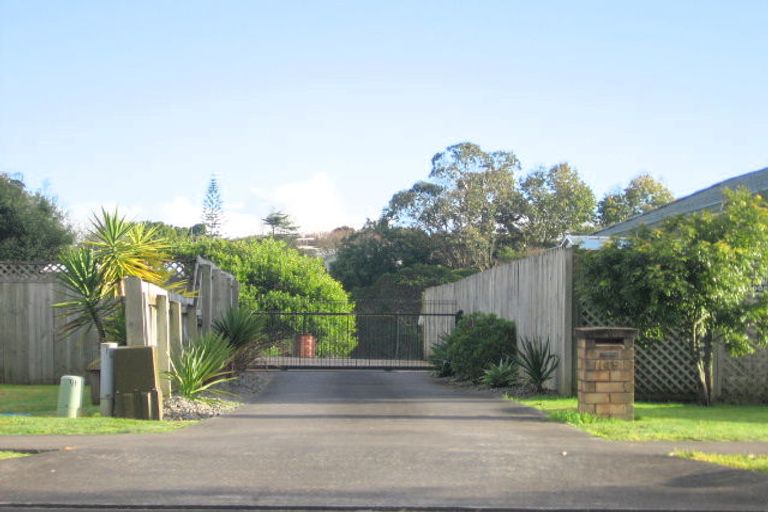 Photo of property in 145 Burswood Drive, Burswood, Auckland, 2013