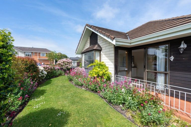 Photo of property in 1/56 Devon Street, Sydenham, Christchurch, 8023