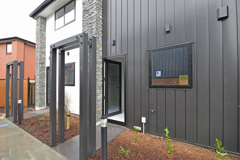 Photo of property in 7/5 Milne Crescent, Taita, Lower Hutt, 5011