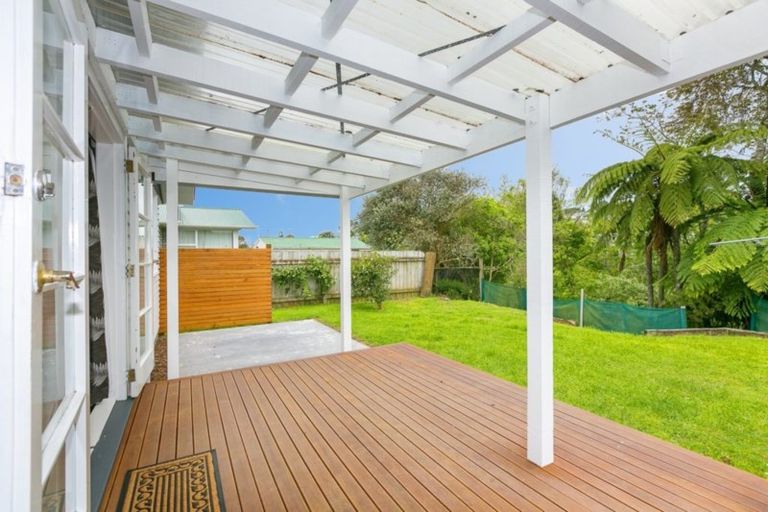 Photo of property in 13 Regent Place, Blagdon, New Plymouth, 4310