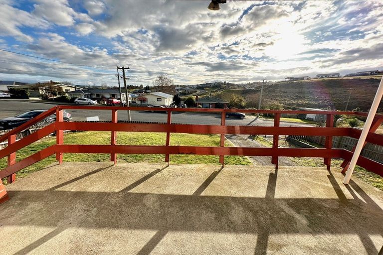 Photo of property in 12 Cambridge Street, Balclutha, 9230