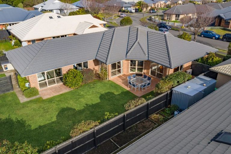 Photo of property in 21 Ernest Gray Place, Halswell, Christchurch, 8025