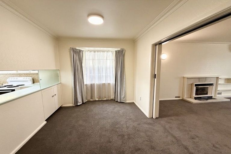 Photo of property in 152 Straven Road, Fendalton, Christchurch, 8014