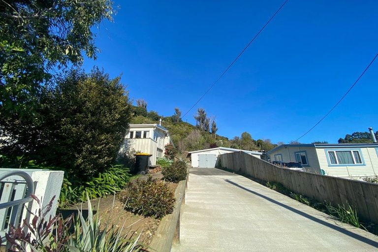 Photo of property in 44 Pohara Valley Road, Pohara, Takaka, 7183