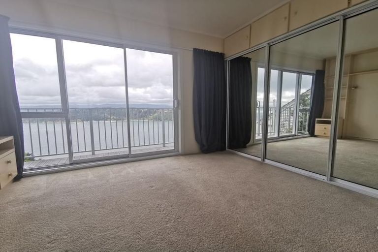 Photo of property in 33a Roseneath Terrace, Roseneath, Wellington, 6011