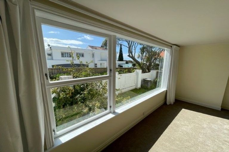 Photo of property in 1/3 Brown Street, Hauraki, Auckland, 0622