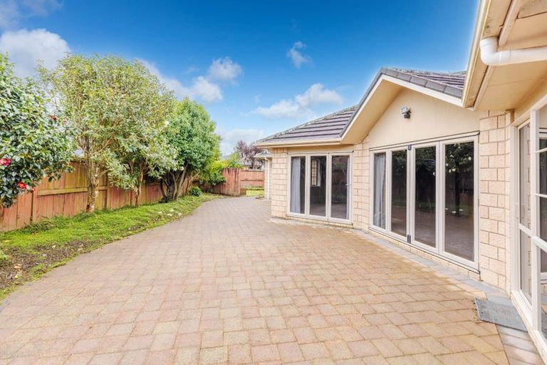 Photo of property in 32 Miers Glade, Rototuna North, Hamilton, 3210