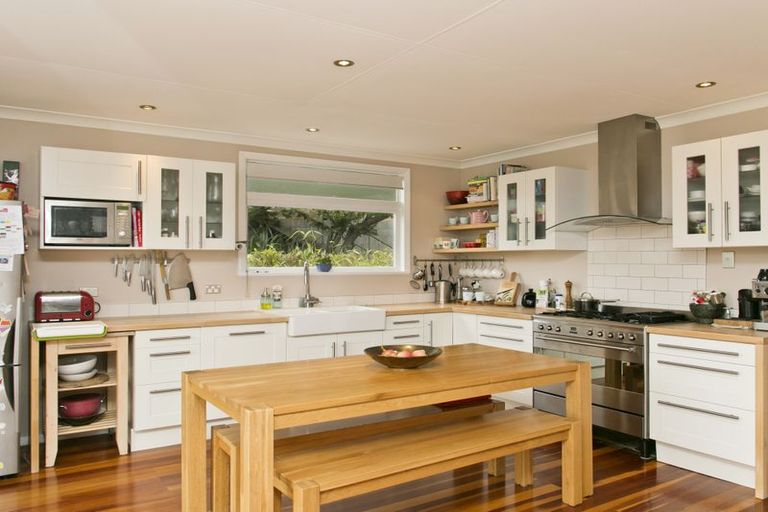Photo of property in 45 Taupo View Road, Taupo, 3330