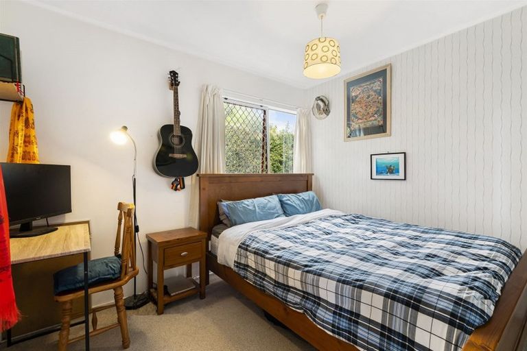 Photo of property in 2/28 Marina Road, Torbay, Auckland, 0630