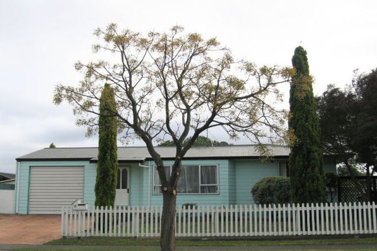 Photo of property in 8 Spriggs Crescent, Greenmeadows, Napier, 4112