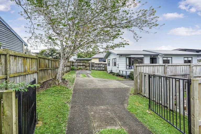 Photo of property in 6a Gibson Road, Dinsdale, Hamilton, 3204