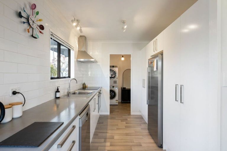 Photo of property in 5 Mckinley Place, Nawton, Hamilton, 3200