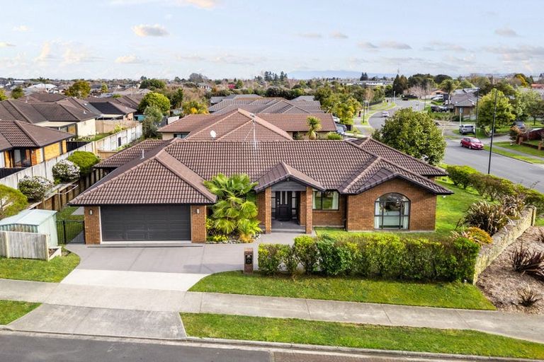 Photo of property in 102 Barrington Drive, Huntington, Hamilton, 3210