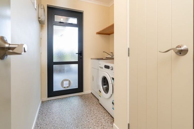 Photo of property in 97 Raukawa Road, Peka Peka, Waikanae, 5391