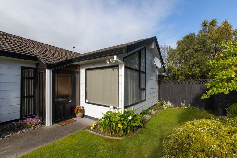 Photo of property in 9 Delta Place, Milson, Palmerston North, 4414
