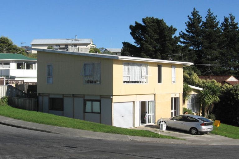 Photo of property in 52b Kingsley Street, Stokes Valley, Lower Hutt, 5019
