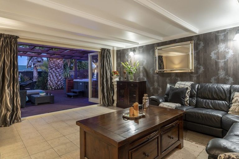 Photo of property in 429 Otumoetai Road, Otumoetai, Tauranga, 3110