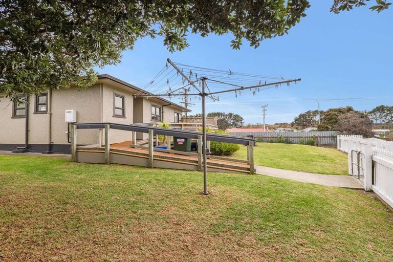 Photo of property in 54 Mosston Road, Castlecliff, Whanganui, 4501