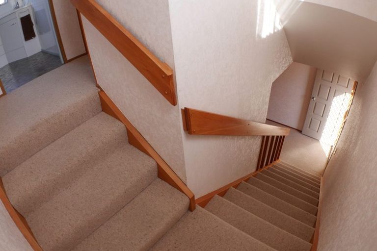 Photo of property in 1/18 Third Avenue, Avenues, Whangarei, 0110