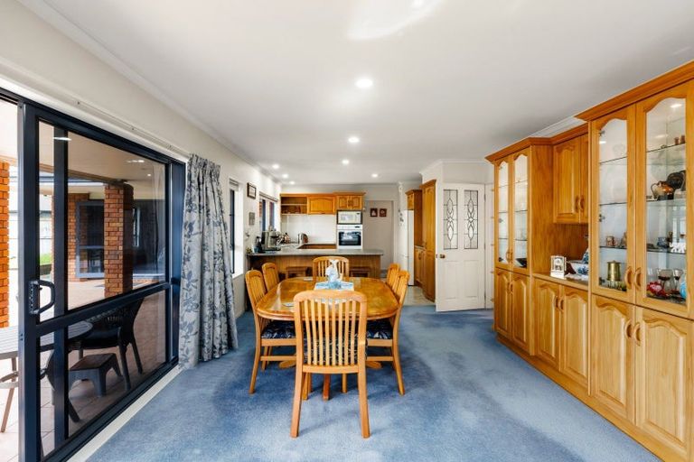 Photo of property in 10 Guildford Place, Rototuna North, Hamilton, 3210